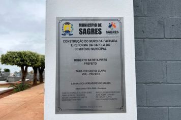 Foto - CONSTRUÇÃO DO MURO DA FACHADA E REFORMA DA CAPELA DO CEMITÉRIO MUNICIPAL