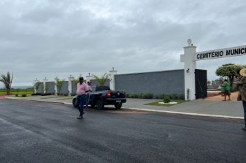 Foto - CONSTRUÇÃO DO MURO DA FACHADA E REFORMA DA CAPELA DO CEMITÉRIO MUNICIPAL