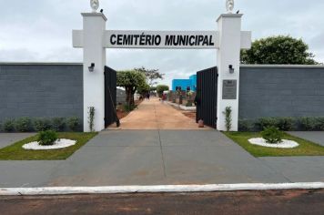 Foto - CONSTRUÇÃO DO MURO DA FACHADA E REFORMA DA CAPELA DO CEMITÉRIO MUNICIPAL