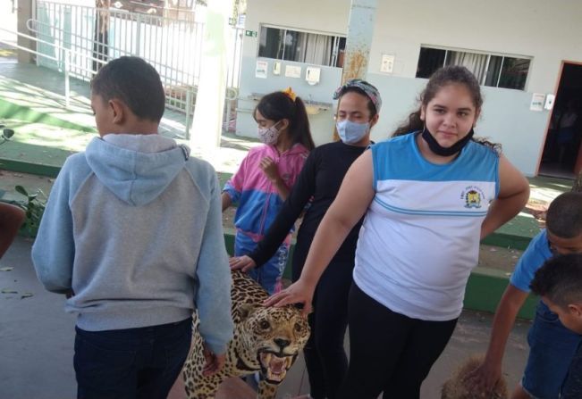 POLÍCIA AMBIENTAL REALIZA ATIVIDADES NO DIA DO MEIO AMBIENTE NA ESCOLA ATÍLIO SANI